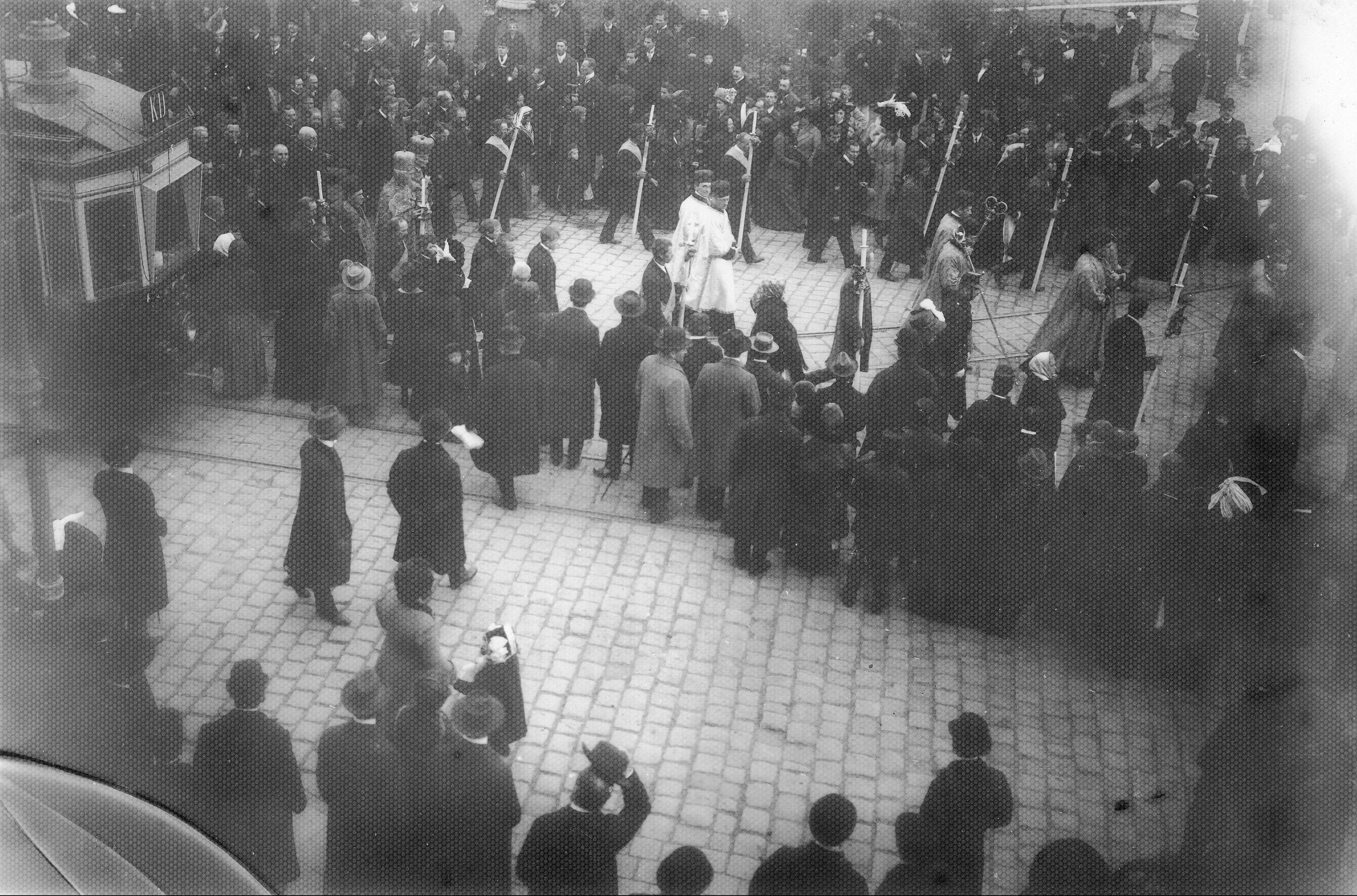 Solemn procession on the anniversary of the birth of Markiyan Shashkevych (1911)